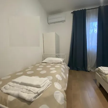 فندق مبيت وإفطار Maniva 3*